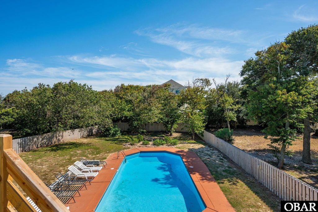 Image 11 of property listing at 115 Trinitie Drive Lot 8, Duck, NC 27959