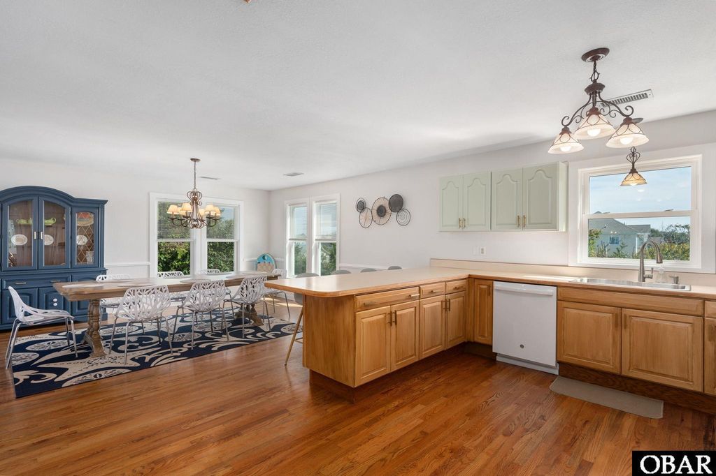 Image 14 of property listing at 115 Trinitie Drive Lot 8, Duck, NC 27959