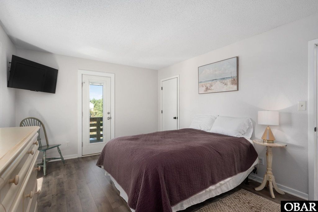 Image 29 of property listing at 115 Trinitie Drive Lot 8, Duck, NC 27959