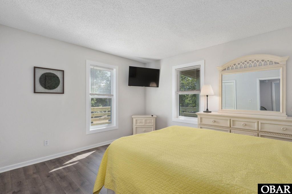 Image 31 of property listing at 115 Trinitie Drive Lot 8, Duck, NC 27959