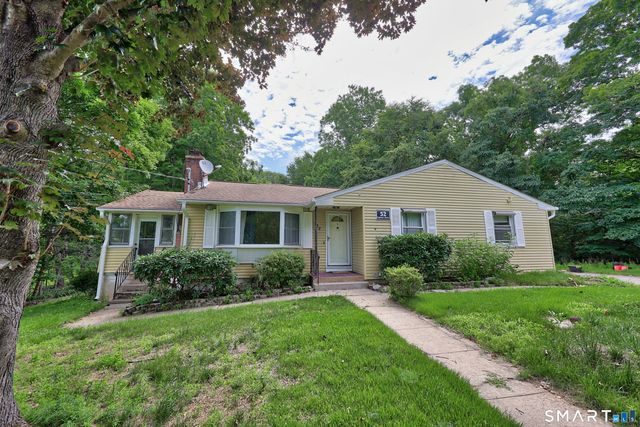 52 Gabriel Drive, Naugatuck, CT 06770