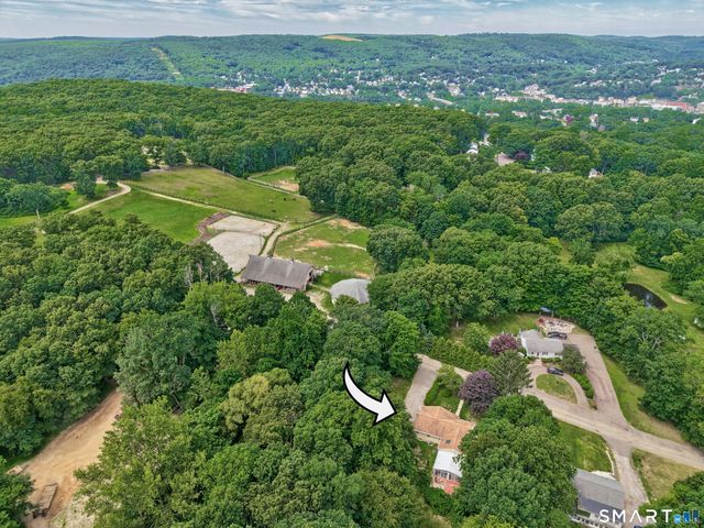 52 Gabriel Drive, Naugatuck, CT 06770