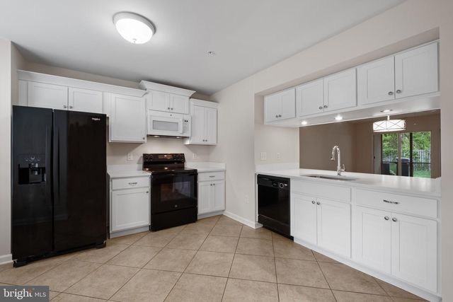 54-D QUEEN CAROLINE CT, Chester, MD 21619