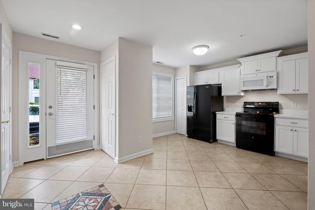 54-D QUEEN CAROLINE CT, Chester, MD 21619