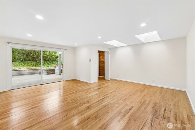 12456 SE 27th Street, Bellevue, WA 98005