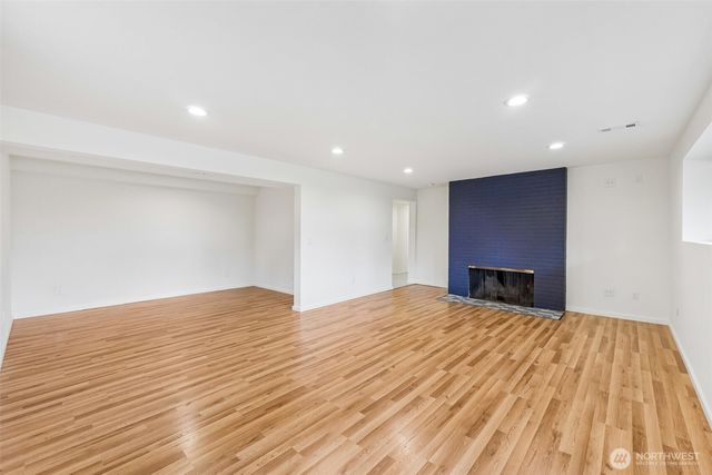 12456 SE 27th Street, Bellevue, WA 98005