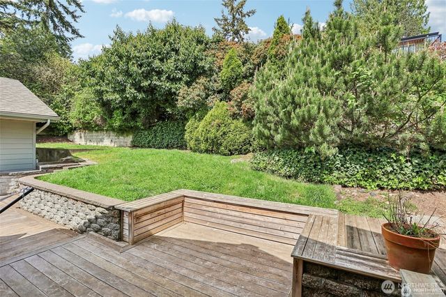 12456 SE 27th Street, Bellevue, WA 98005