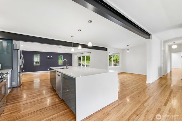12456 SE 27th Street, Bellevue, WA 98005