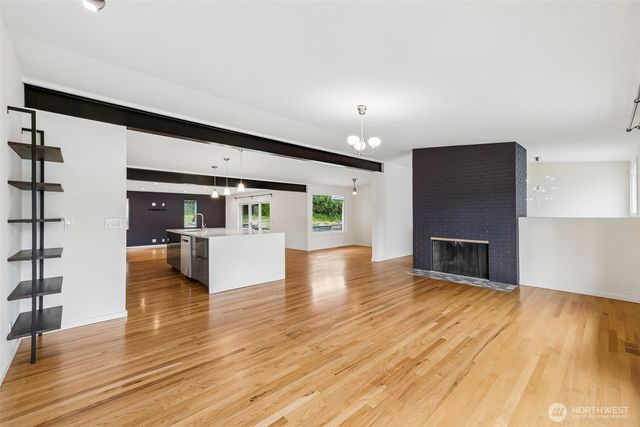 12456 SE 27th Street, Bellevue, WA 98005