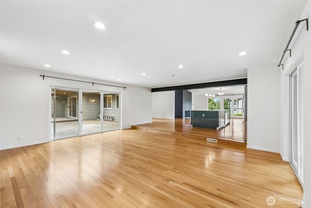 12456 SE 27th Street, Bellevue, WA 98005