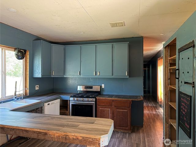 300 W Winchester Way, Shelton, WA 98584