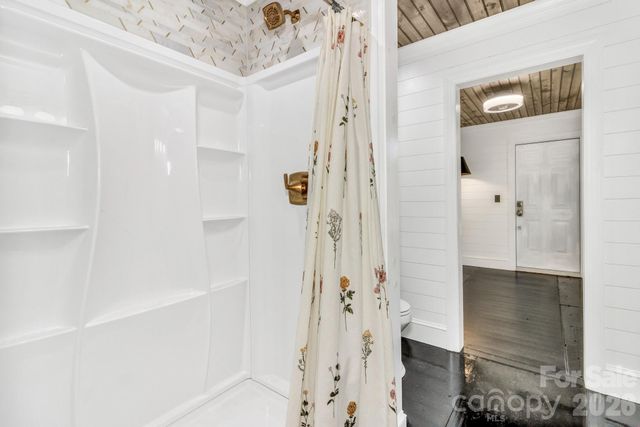 1115 Paint Rock Road, Hot Springs, NC 28743