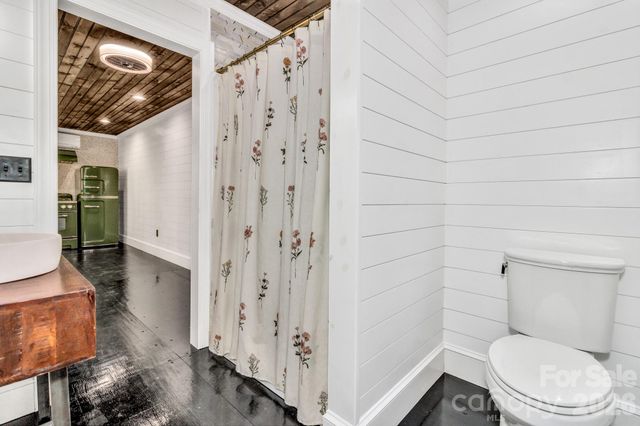 1115 Paint Rock Road, Hot Springs, NC 28743