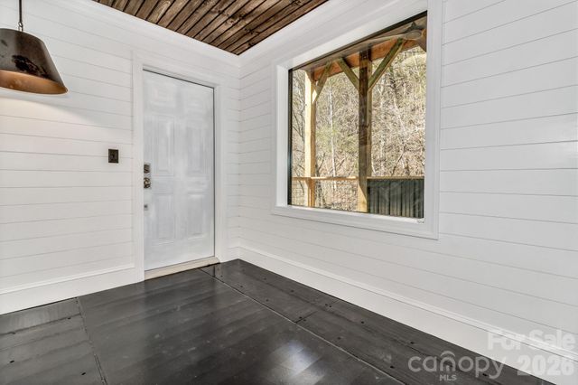 1115 Paint Rock Road, Hot Springs, NC 28743