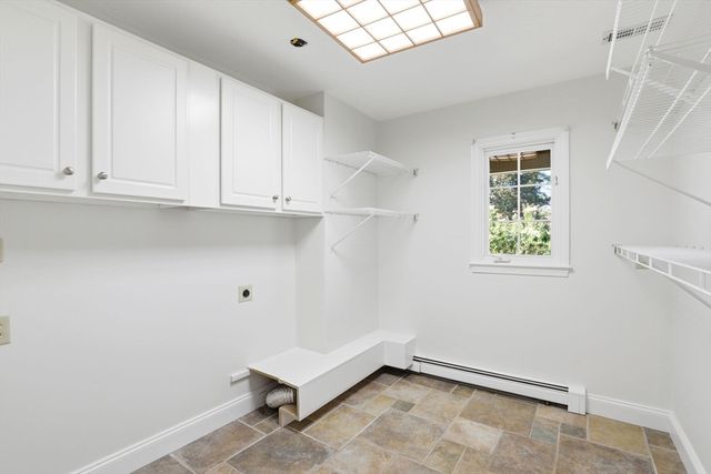 15 Grist Mill Ln, Pembroke, MA 02359