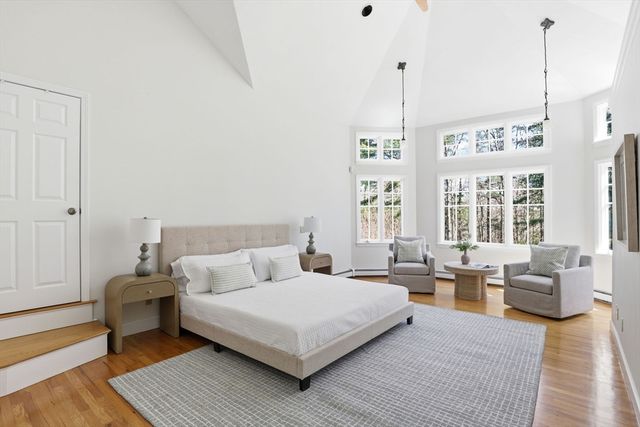 15 Grist Mill Ln, Pembroke, MA 02359