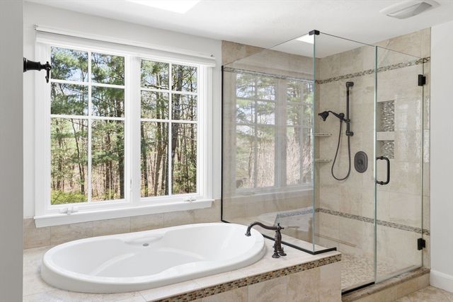 15 Grist Mill Ln, Pembroke, MA 02359