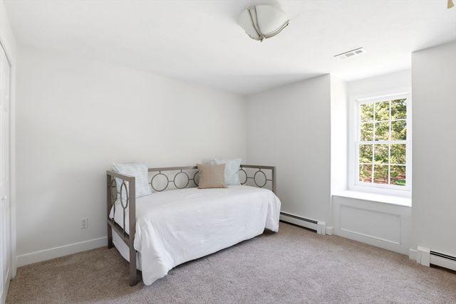 15 Grist Mill Ln, Pembroke, MA 02359
