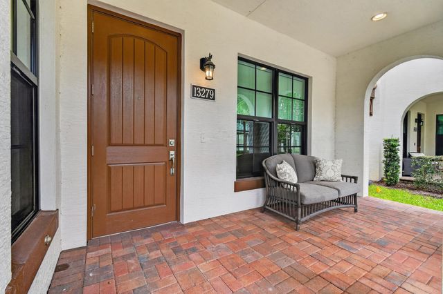 13279 Machiavelli Way, Palm Beach Gardens, FL 33418