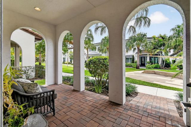 13279 Machiavelli Way, Palm Beach Gardens, FL 33418