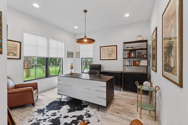 13279 Machiavelli Way, Palm Beach Gardens, FL 33418