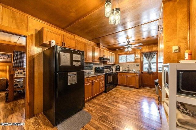 3396 NAVAJO Drive, Overgaard, AZ 85933