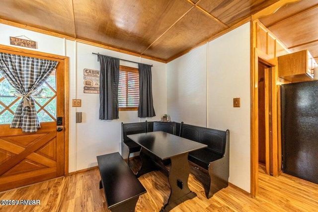 3396 NAVAJO Drive, Overgaard, AZ 85933