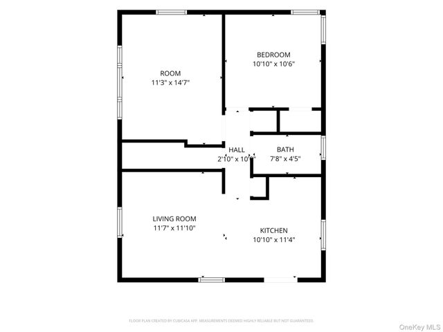 118 Manhattan Avenue, Westbury, NY 11590