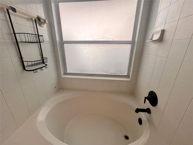 3930 LAKESIDE RESERVE LANE, Orlando, FL 32810