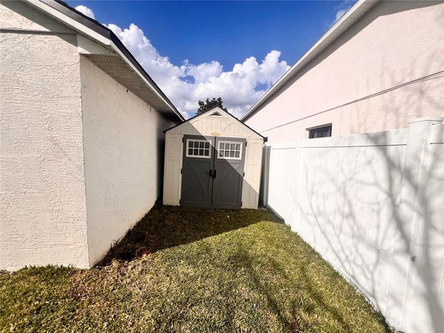 3930 LAKESIDE RESERVE LANE, Orlando, FL 32810