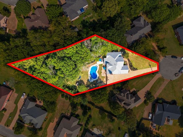 1004 Cross Creek Ct, Hendersonville, TN 37075