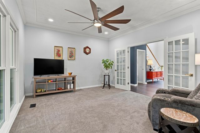 1004 Cross Creek Ct, Hendersonville, TN 37075