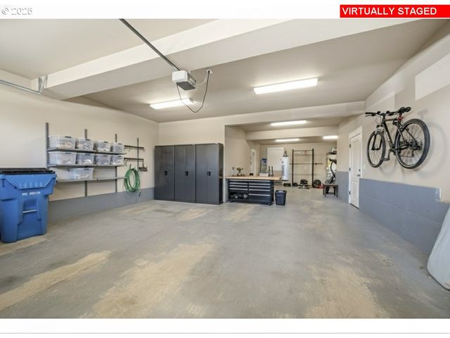 683 N V St, Washougal, WA 98671