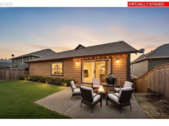 683 N V St, Washougal, WA 98671