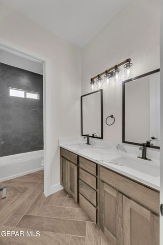 1404 HARLAN POINT Place, El Paso, TX 79928