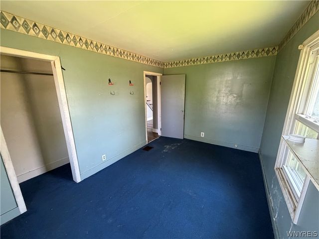 7453 Lincoln Avenue Extension, Lockport Town, NY 14094