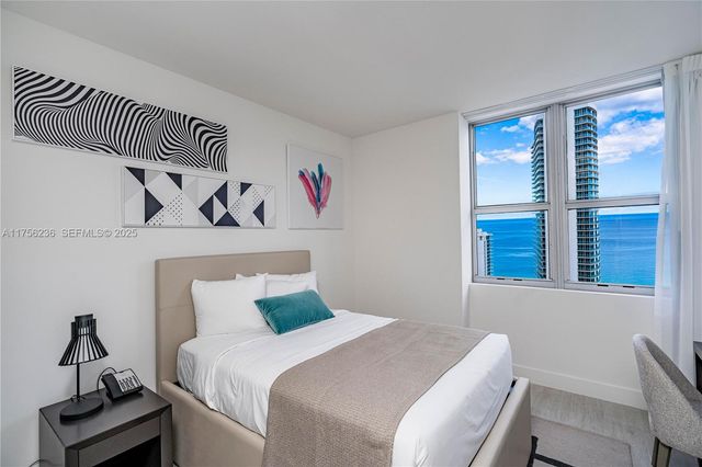 4010 S Ocean Drive R1609, Hollywood, FL 33019