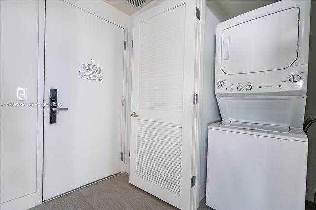 4010 S Ocean Drive R1609, Hollywood, FL 33019