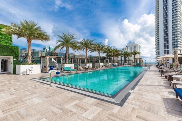 4010 S Ocean Drive R1609, Hollywood, FL 33019