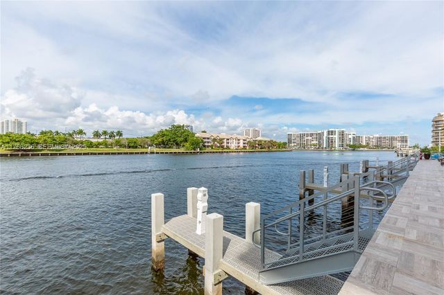 4010 S Ocean Drive R1609, Hollywood, FL 33019