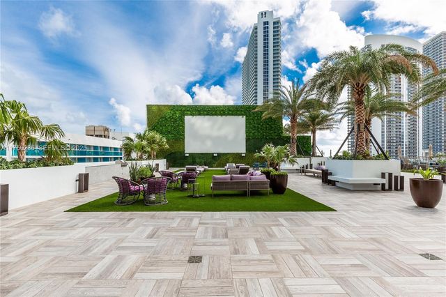 4010 S Ocean Drive R1609, Hollywood, FL 33019