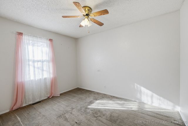 29113 Blue Ridge Drive, Sand Springs, OK 74063