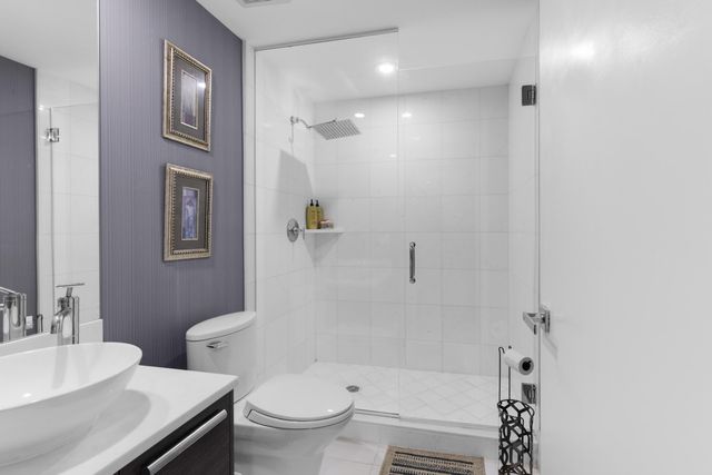 2950 NE 188th Street 122, Aventura, FL 33180