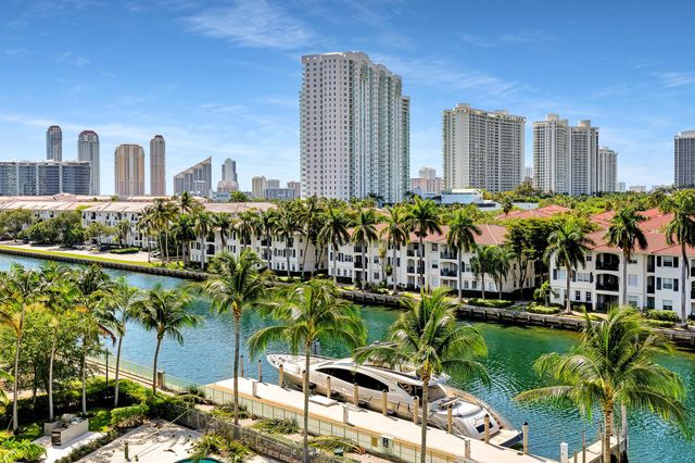 2950 NE 188th Street 122, Aventura, FL 33180