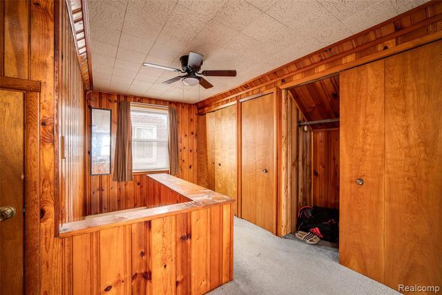 9387 Salem, Redford, MI 48239