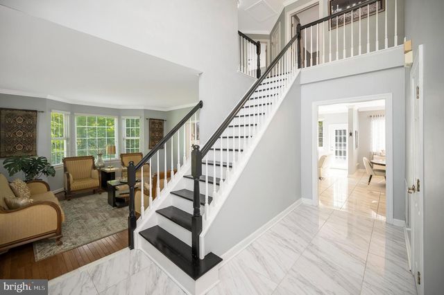 16005 KINGS MOUNTAIN RD, Woodbridge, VA 22191