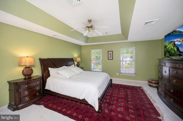 16005 KINGS MOUNTAIN RD, Woodbridge, VA 22191