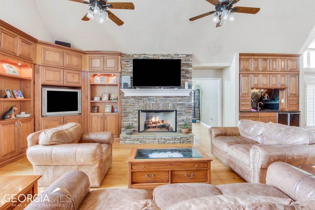 460 Dixie Road, Covington, GA 30014