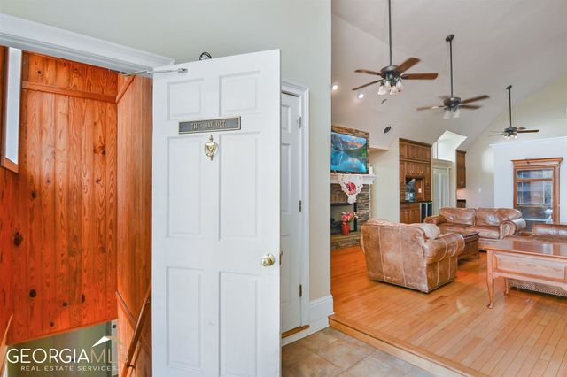 460 Dixie Road, Covington, GA 30014