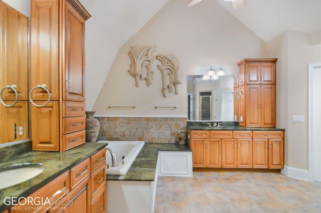 460 Dixie Road, Covington, GA 30014